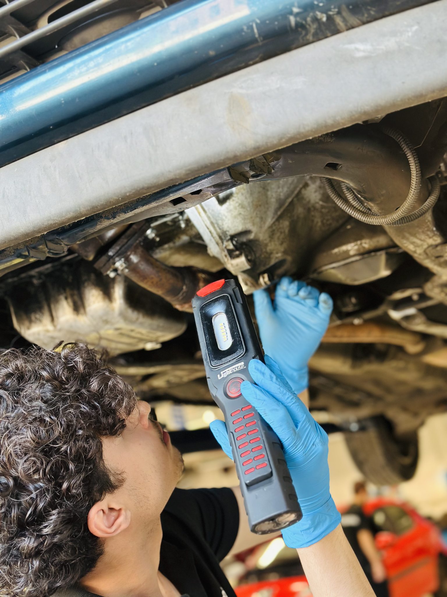 Undercar inspection with diagnostic light